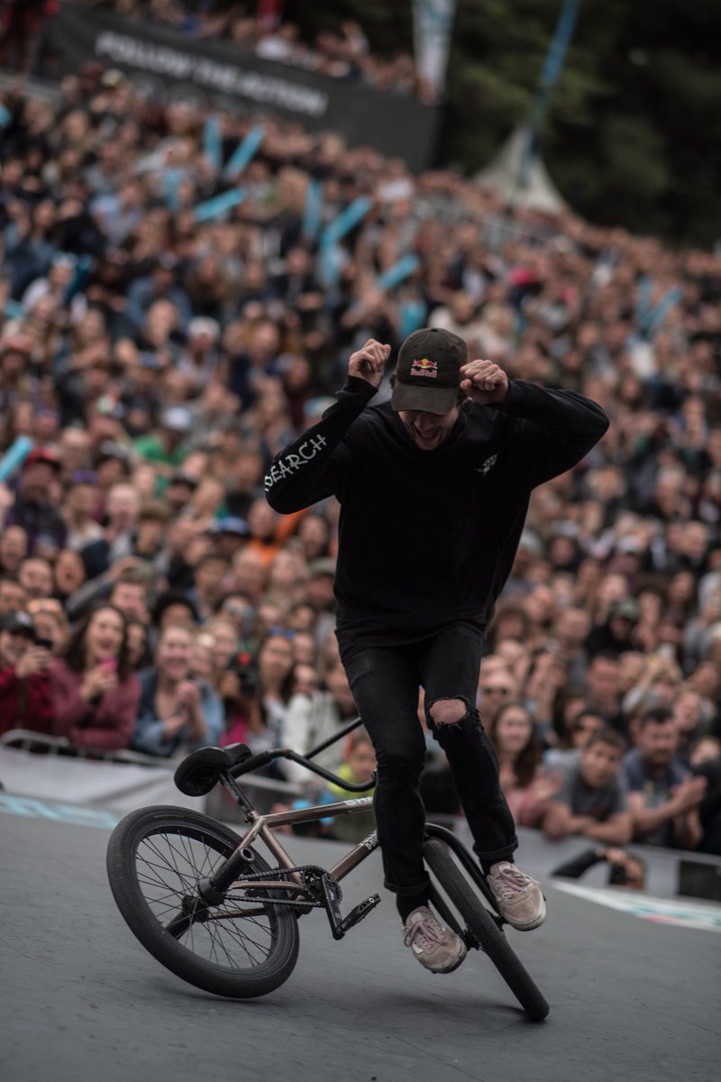 MatthiasDandois's tweet image. Ohlalalala je risque pas de l’oublier de sitôt ce week end merci beaucoup Montpellier c’était dingue! À l’année prochaine! ❤️ @fiseworld #fiseworld