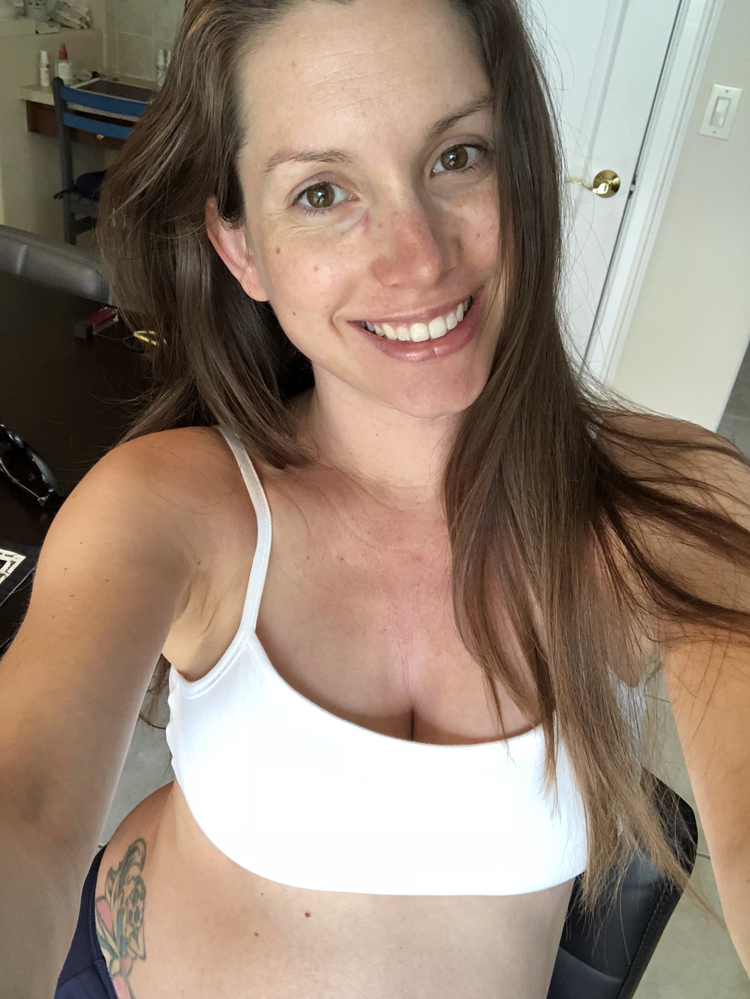 “Hope everyone has an amazing #MothersDayWeekend if you’d like to spoil me ...