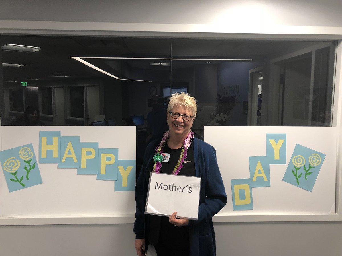deepeshbagwe's tweet photo. #uaifsbasesfo #WeAreUnited #beingunited Happy Mother’s Day at SFOSW https://t.co/ggEvdNc7Qn
