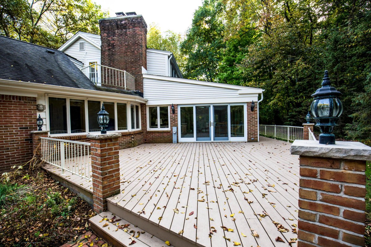 TheLienTeam's tweet photo. Happy Mother's Day!
Elm Grove's exclusive Indian Hills offers this beautifully nestled 5 bedroom/2-full & 2-half bath gorgeous Cape Cod ๐ก.
Check out our Instagram (@thejefflienteam_wi_realtors) for more pictures! ๐ธ
#dreamwithlien #thejefflienteam https://t.co/to1Fq5xtP3
