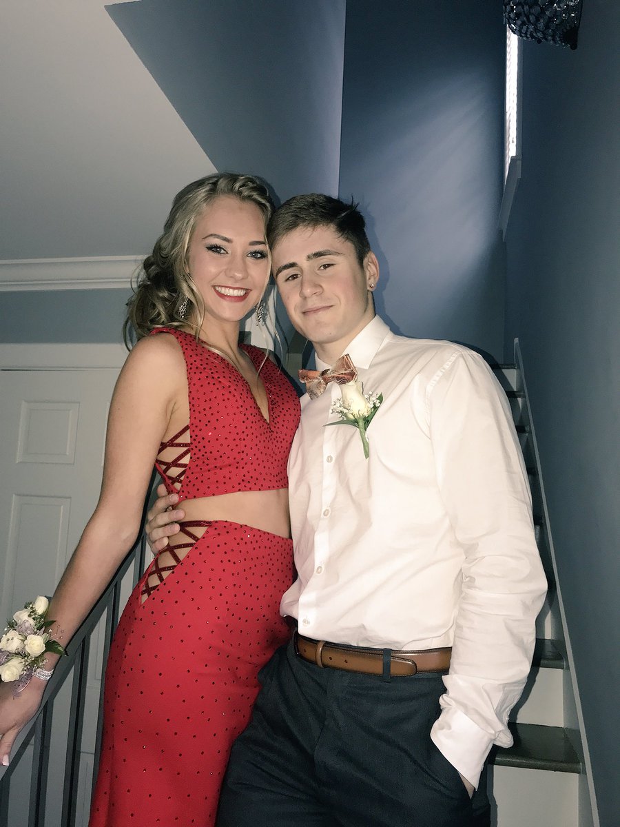 Anita1dancer's tweet photo. Thank you Prom 2018 ❤️ but a bigger Thank you https://t.co/lKrtDTOpdq, we all killed it Prom https://t.co/V0Z09GSGCr