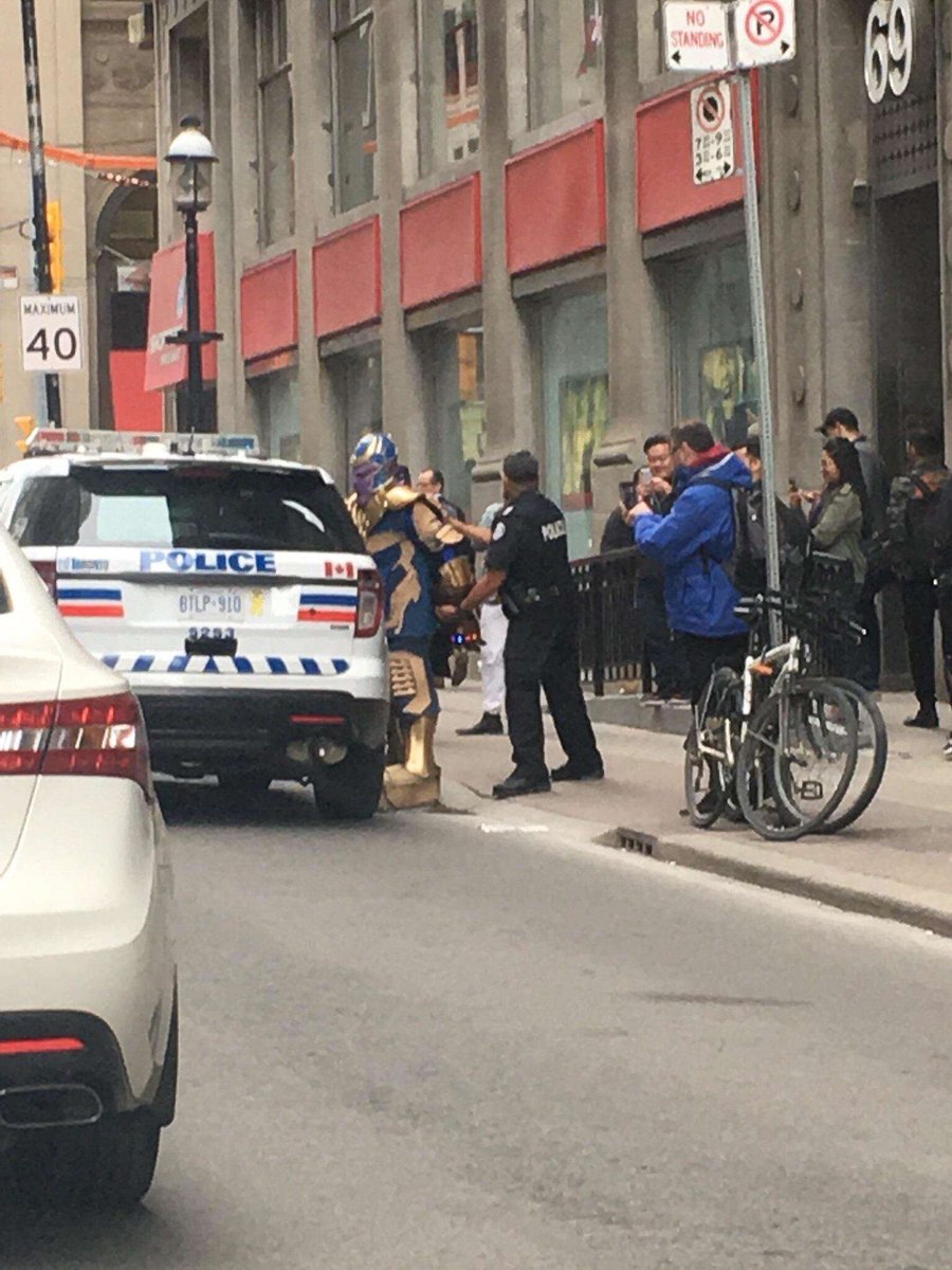 _amyestelle's tweet photo. police doin what the avengers failed to do. #InfinityWarSpoiler https://t.co/BBt8c9HSqp