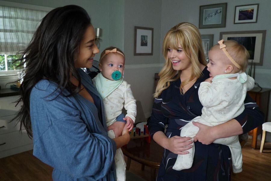 Cath_nObre's tweet photo. Happiest Mother’s Day to the best mamas😬❤️🌷 @shaymitch @SashaaPieterse https://t.co/72rBTGeWjo