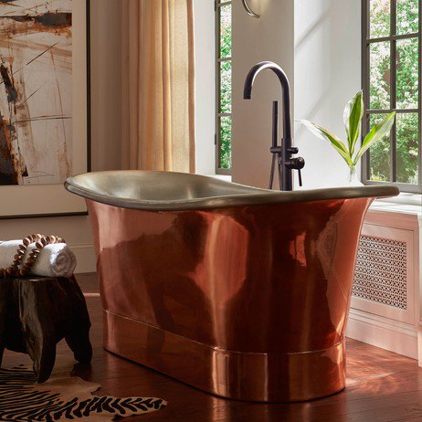 Modenus's tweet photo. For the love of copper tubs... check out @ThompsonTraders' Britannia on Modenus: https://t.co/eFmhJkNDcK #CopperOnModenus https://t.co/ymmpHc90uF