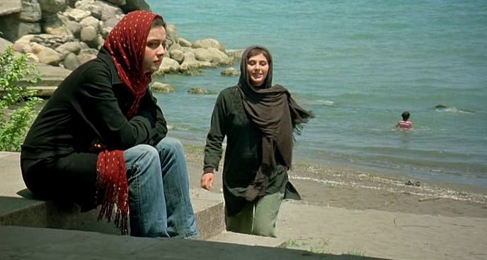 About Elly is an Iranian film from one of the greatest storytellers alive. Ashgar Fahardi. It's a story about a group of families who go on a vacation and one of them gets missing. Every storyteller should see all of Farhadi's films