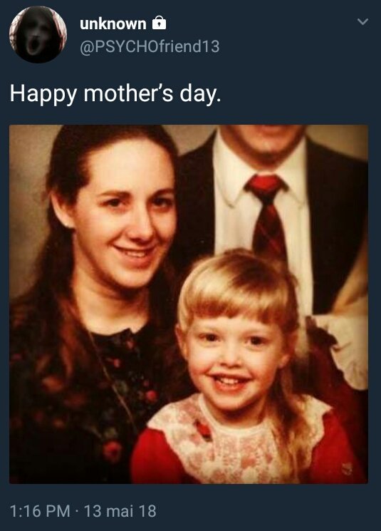 screamonrise's tweet photo. what kinda cult shit is this? https://t.co/abN0i7Yq6B