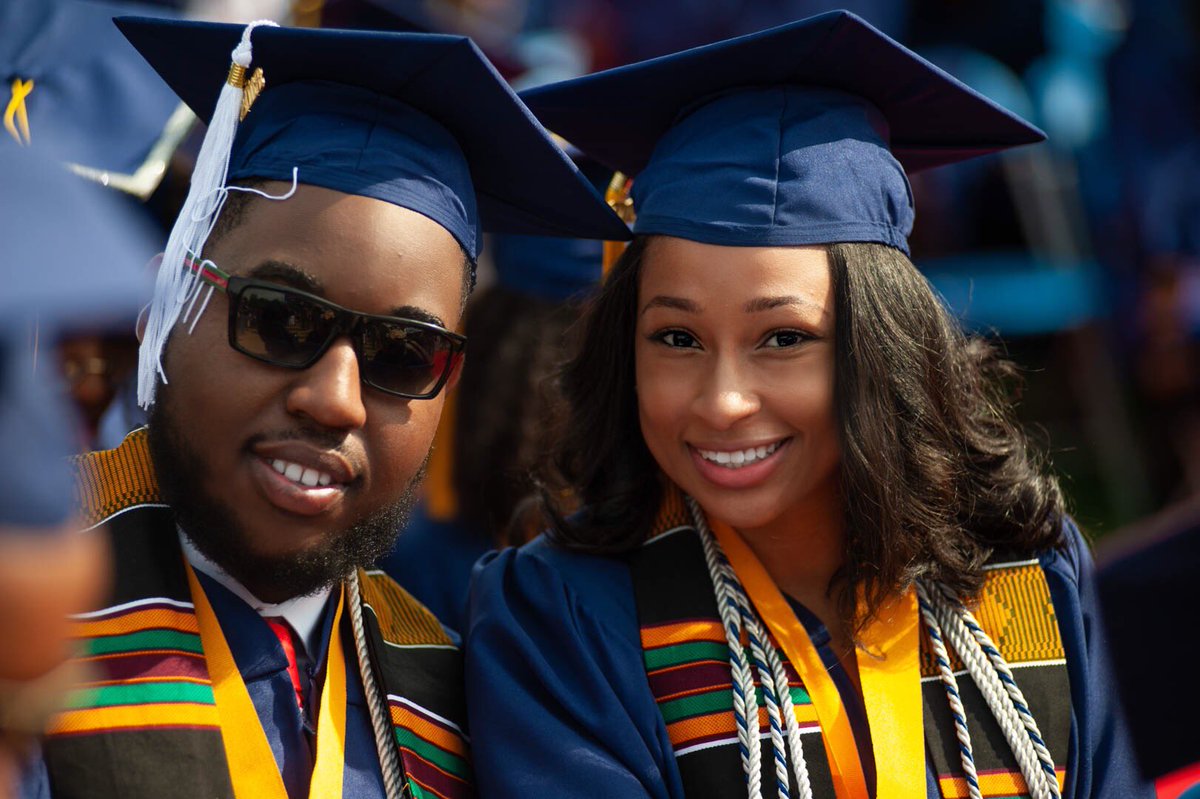 NajBanksJean's tweet photo. I wouldn’t have wanted to experience this moment with anyone else by my side ❤️✊🏽#SinceFreshmanYear #NowWereHowardGrads #MagnaCumCouple https://t.co/oqV8zKc28U