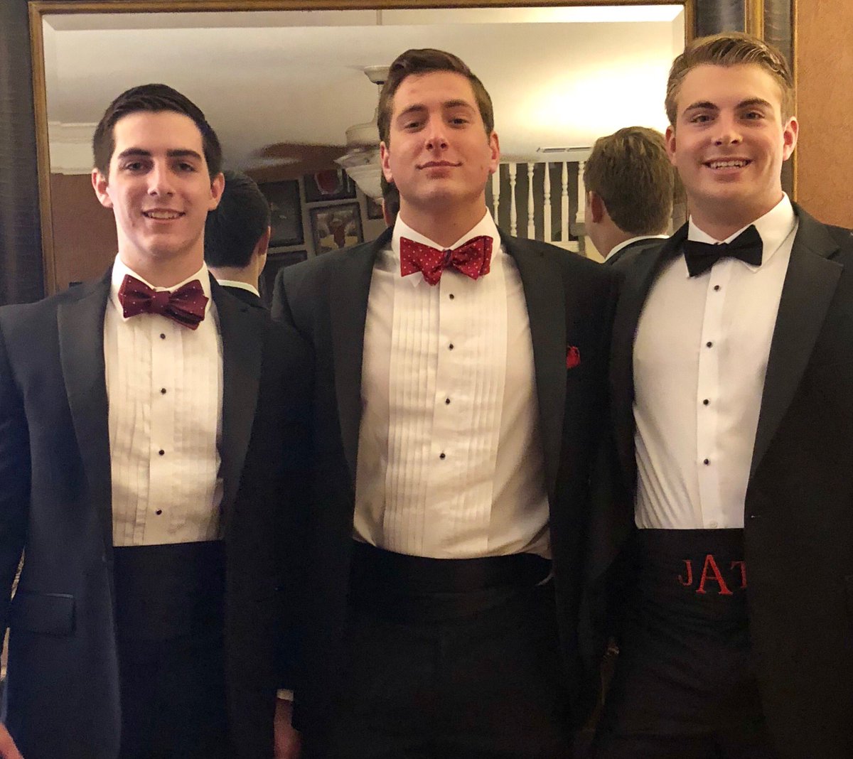 JackAdams1211's tweet photo. Best dressed at Met Gala 2018 https://t.co/syeBcsTMO8