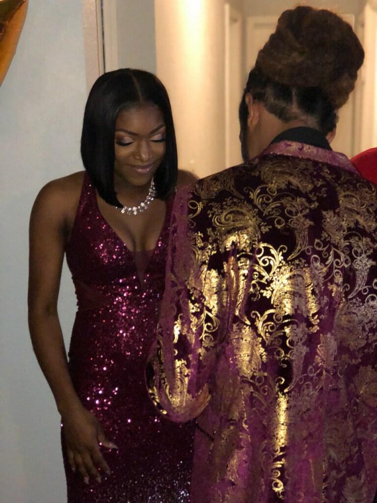__ChicaBella's tweet photo. Flossy.. #miramarprom2k18 #miramarprom https://t.co/mwoYGQ54X6