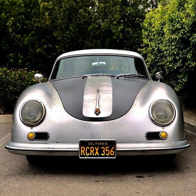 jacksonfrew's tweet photo. Air-cooled classic, always loved the look of 356!
#carsandcoffee #socalcars https://t.co/ZKhrIK96E9 https://t.co/6ygojPYT07