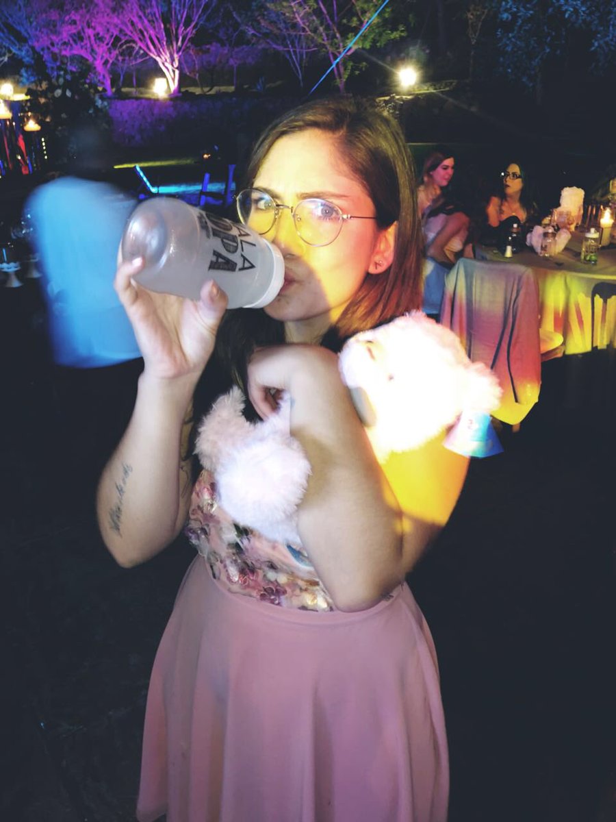 nathcampost's tweet photo. Berth y Cris: “Queremos que seas pajecita porque eres lo más cercano a un niño que va a haber en la boda.”
Yo: https://t.co/wBY0ipyXBG
