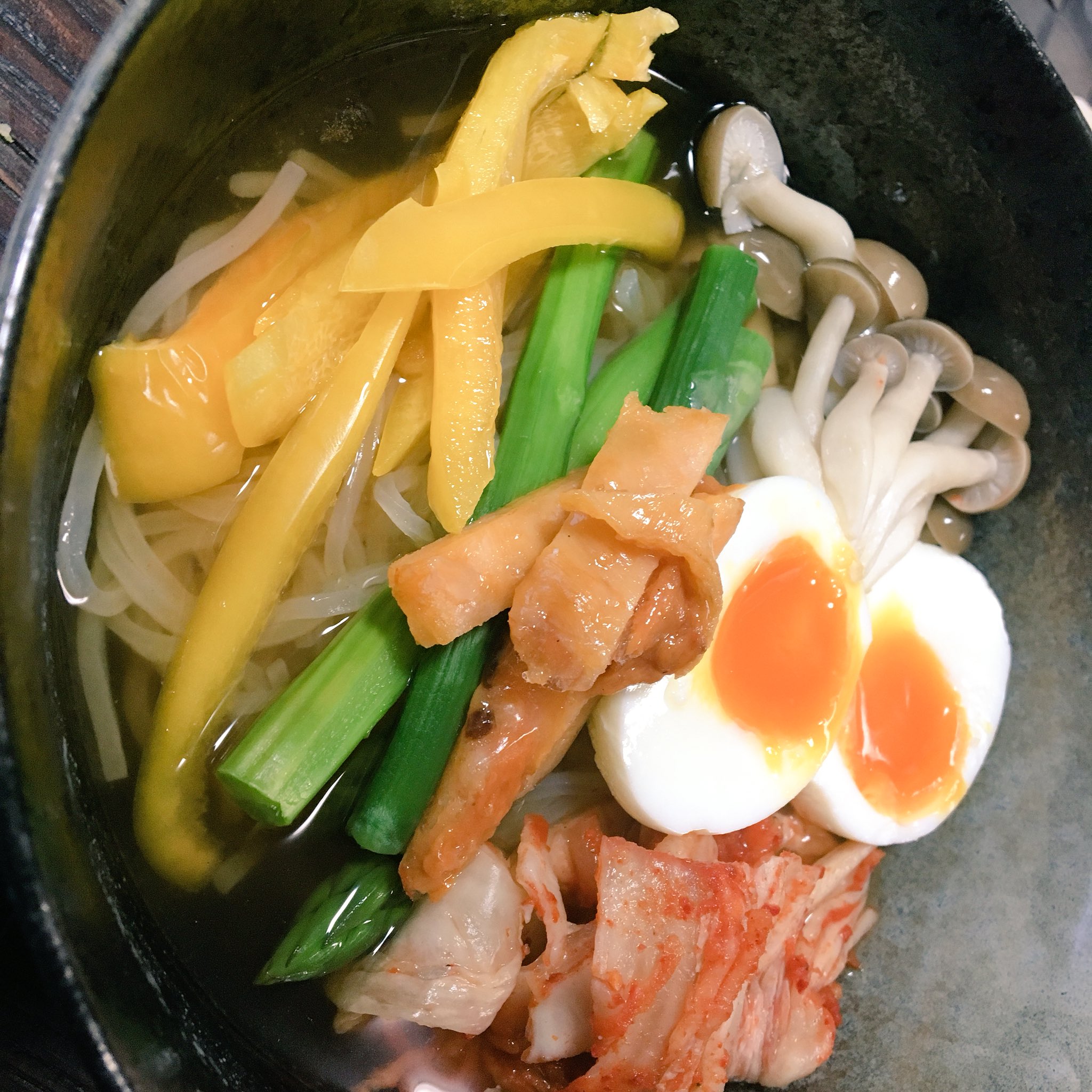 ほやほや学会 ちょっと昨日はほや感が薄い冷麺 ちなみに世界最大のホヤの消費国 韓国ではホヤの食べ方はほとんど刺身です コチュジャンに酢を入れたチョコチュジャンを付けて食べてます ほやラブ ほやフェチ 멍게 멍게냉면 T Co 23npfrwr60 ほやほや学会 ちょっと昨日はほや感が薄い冷麺 ちなみに世界最大のホヤの消費国 韓国ではホヤの食べ方はほとんど刺身です コチュジャンに酢を入れたチョコチュジャンを付けて食べてます ほやラブ ほやフェチ 멍게 멍게냉면 T Co 23npfrwr60