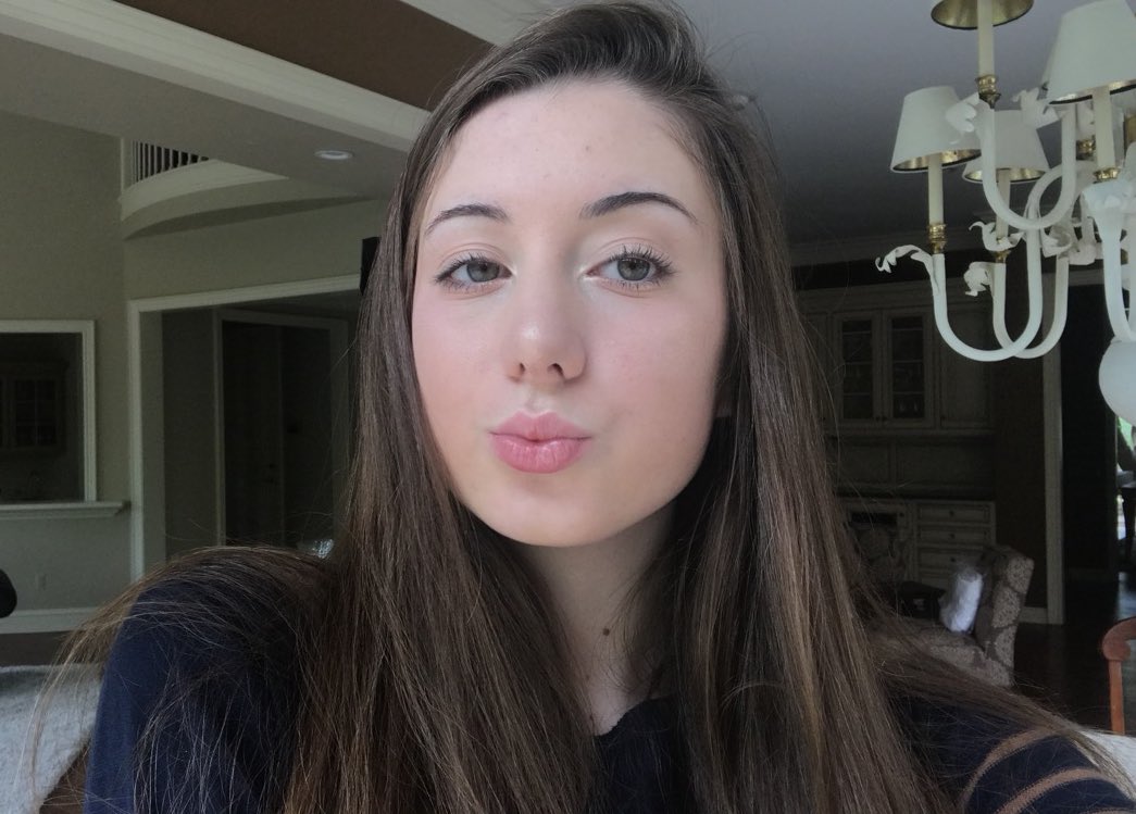 samlianna's tweet photo. oh hey there https://t.co/BNUYG5iXlq