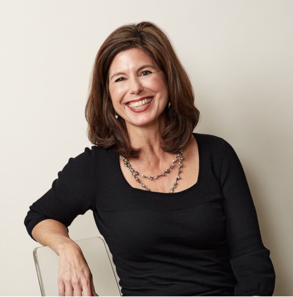MERGE_Chicago's tweet photo. Our President &amp; Managing Director, Kellie Bliss, sheds some light on what life is like for mothers in the world of advertising. 

Read her full interview via @adforum 

Happy Mother’s Day! ♥️ https://t.co/ba9ynQop5h