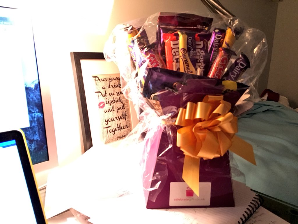 _thejeangenie's tweet photo. Surprise from husband 🤩- this is exactly the sustenance I need #thesishell #only2weeksleft 😬 https://t.co/hhzicY5ak0