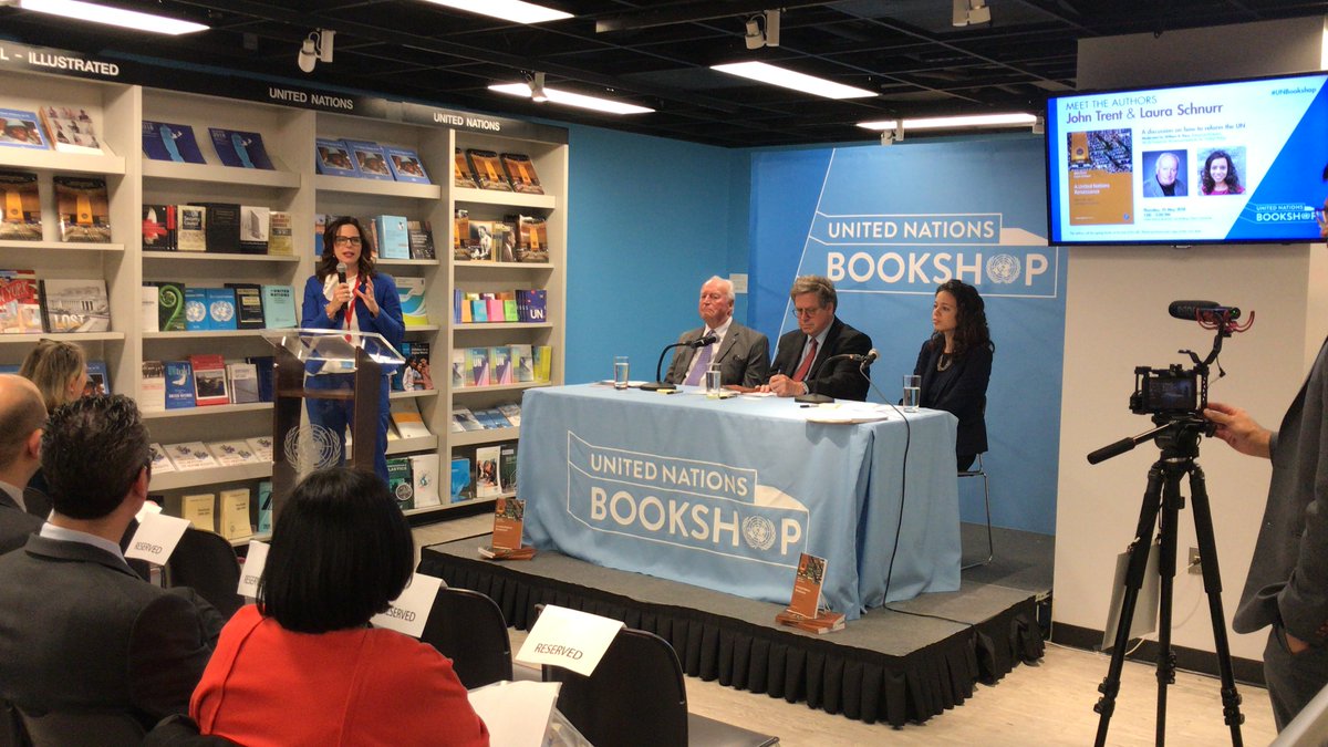 Thanks @UNbookshop for hosting a Meet the Authors for us, and Canadian Ambassador @blais_louise for the kind remarks. @CanadaFP @worldfederalist @WillAAmos