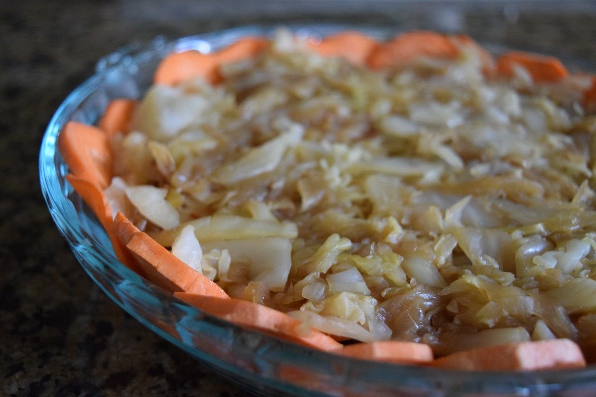 upasigoblog's tweet photo. Cabbage is such an essential vegetable in my diet. Cooked or raw. Green or purple. I just can't get enough cabbage.
https://t.co/sNEwaEMJeF
See how I used cabbage in this Sweet Potato Caramelized Onion Cabbage Quiche from https://t.co/qNiYSV4pLO #upasigo #vegetarianlife #cabbage https://t.co/OKhK6fN6Mh
