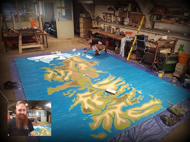 thronefest2018's tweet photo. Can we have a big 'Like' for the efforts of local artist (and very in-demand talented tattooist) Tony Allard who has been very busy creating a 16ft x 12ft floor map as seen in the Red Keep - and work is continuing to add detail and colouring right up to … https://t.co/18YI5XlAD2 https://t.co/2OMiKRaA7u