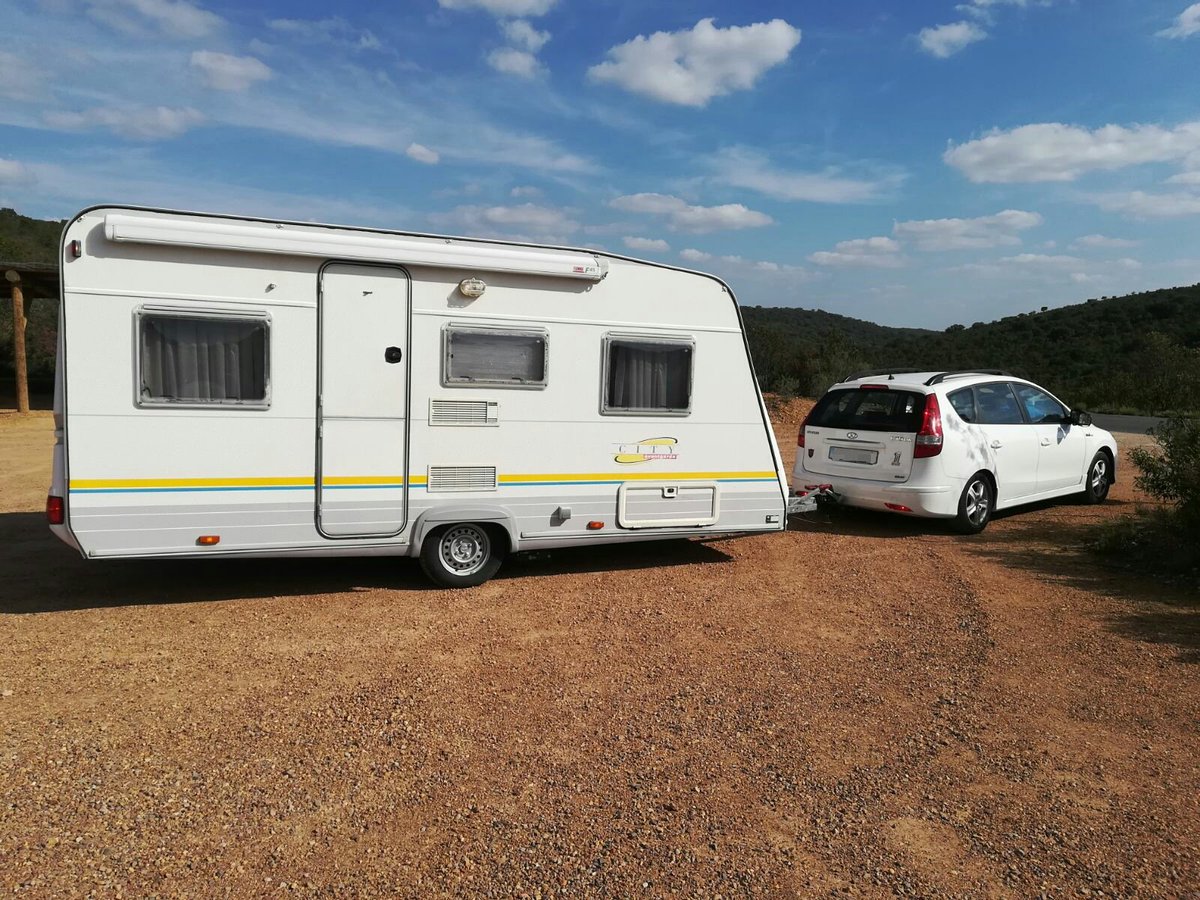 PEDROMR28's tweet photo. Gran estreno de la casa con ruedas de la familia #Triple28 . Precioso entorno el P.N. Cabañeros y camping también muy bueno. #PerfectWeekend @blanquiferv https://t.co/cduOKlhGXJ
