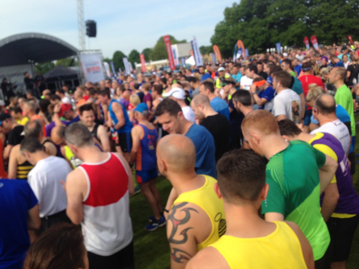 BrianOtten's tweet photo. Great race today! #rungatwick https://t.co/3ZEjxnMoSM