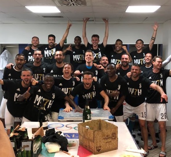 SamiKhedira's tweet photo. We made it again! Can‘t wait to receive the Scudetto next week for the third time... 🏆 seven in a row for @juventusfc 💪🏽🔥🏳🏴 #MY7H #FinoAllaFine #ForzaJuve #SK6 https://t.co/X6teGp9rMR
