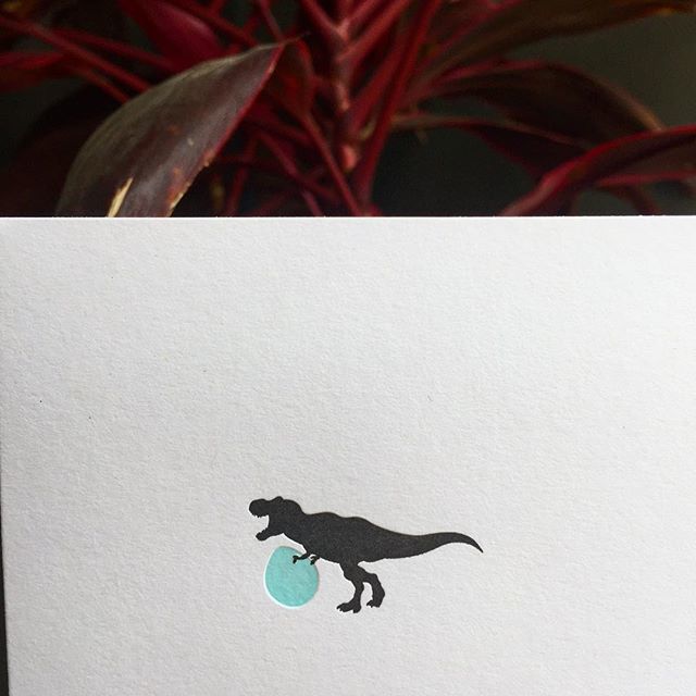 SkylabLtrpress's tweet image. Happy Mother’s Day to all you ‘clever girls’ out there. 
#mohawkpaper #mohawkoptions #jurassicpark #trex #clevergirl #letterpress #printing #kcmo ift.tt/2wASBkh