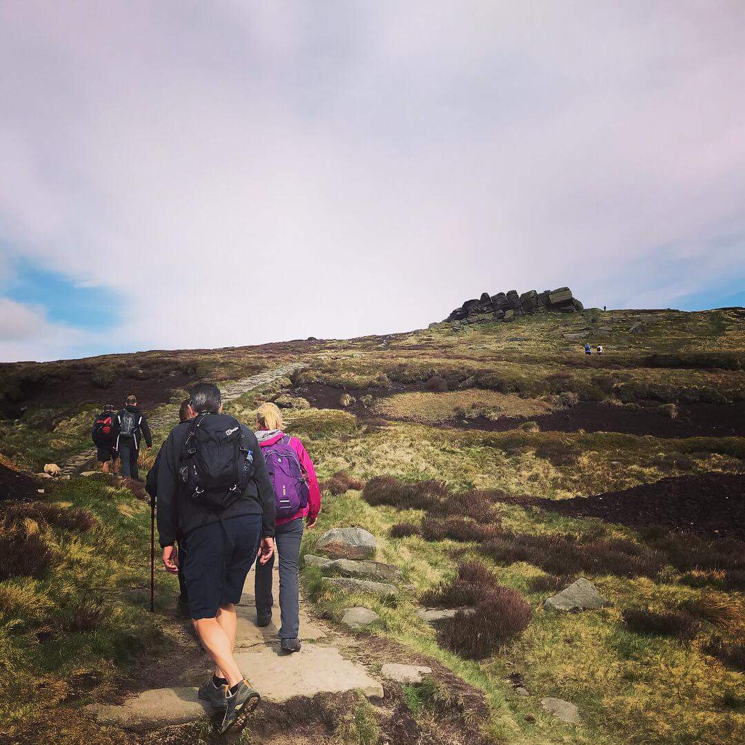 _suzyrich's tweet photo. Yet another perfect Sunday! #Edale #Kinderscout #outdoors #peakdistrict #friends #nationaltrust #edalerocks #jacobsladder https://t.co/Sph8345Xw5