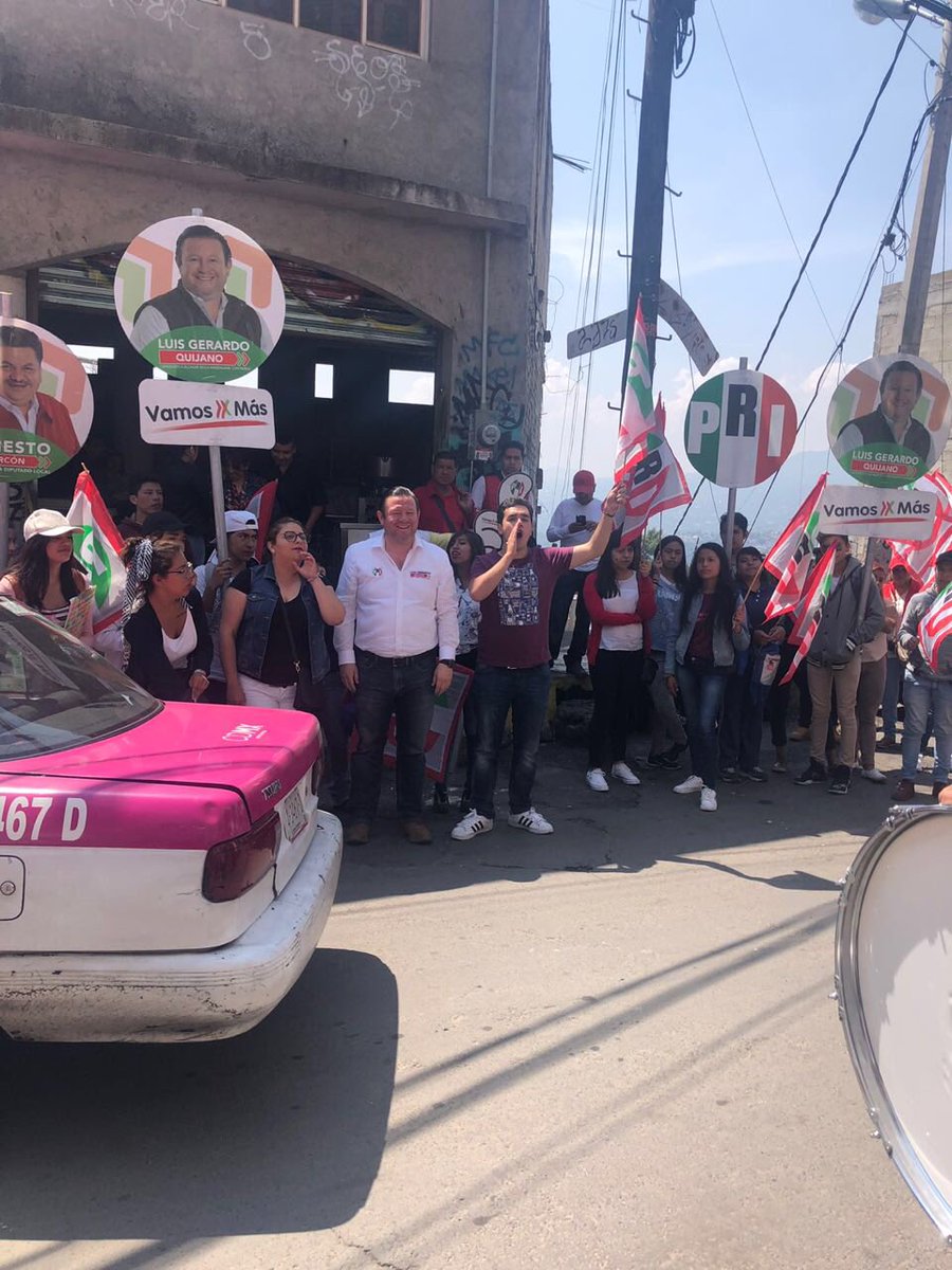 Dm_Guaida's tweet photo. ¡Amigos! Hoy visitamos a los contrerenses de la Col. Las Cruces con los candidatos a Dip. Local y Concejal, @ErnestoAJ29 y Cristian Barajas respectivamente. #VamosXMás #MoviéndonosXLaMagdalenaContreras https://t.co/rRtWxrmlbE