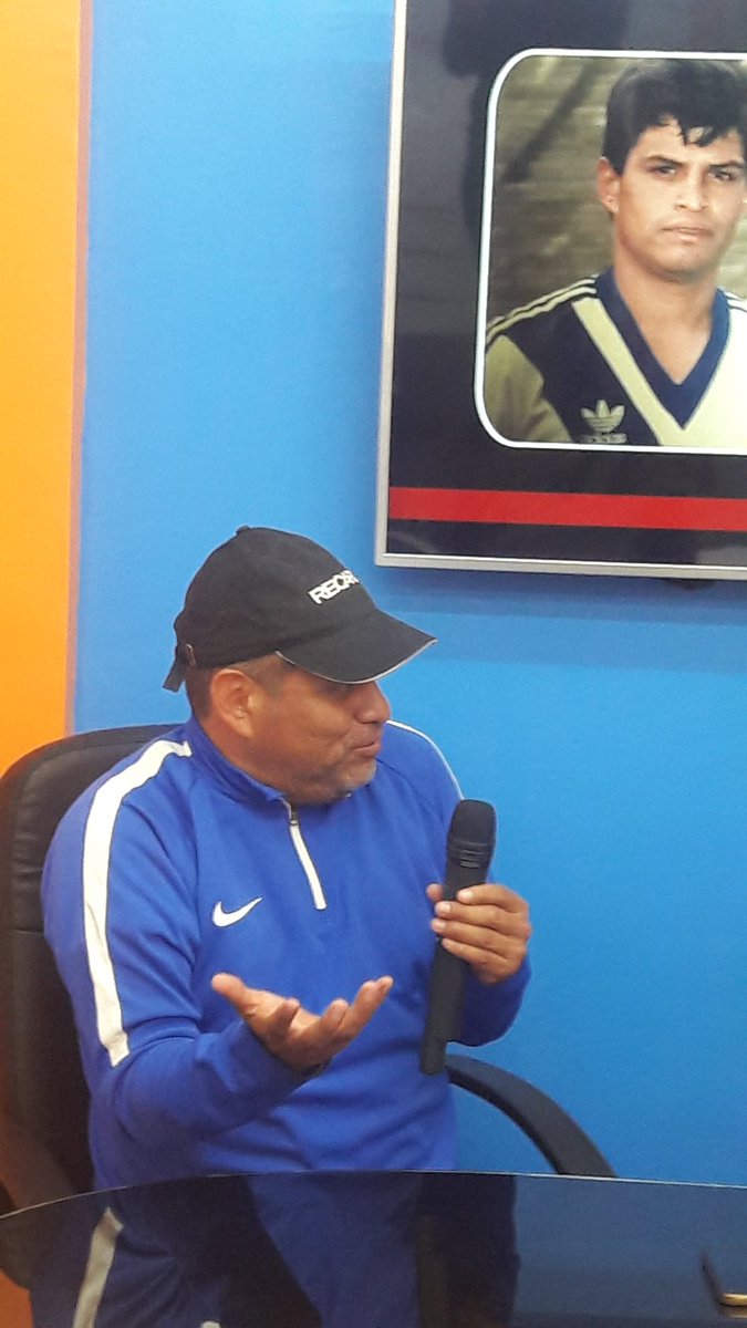 polodelara's tweet photo. A darle mañana a partir de 8am arrancamos una semana calientita @FactorRadio
@RiveraVivanco_ @MorenaEnPuebla #PoderosaColumna @cmaciaspalma #DemuyBuenaFuente la SeccdeFutbol con el #Crack #RenePaulMoreno y @ricardocamela #Collage #ConTodo en la GrillaPolitica @MexicoPrioridad https://t.co/Q14geKU0ed