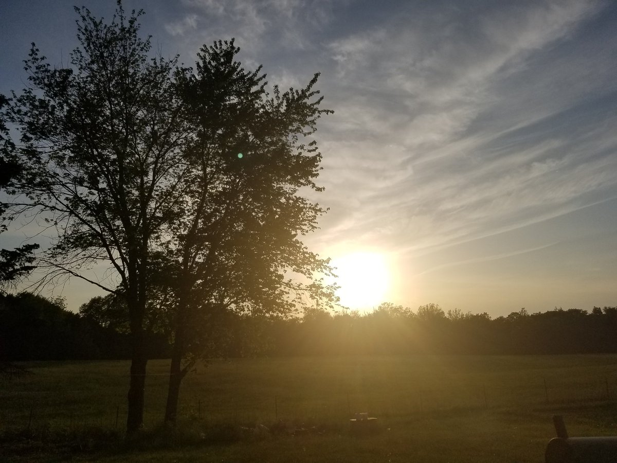 davancharlene's tweet photo. @nwsjacksonky https://t.co/lEb49TNeNL