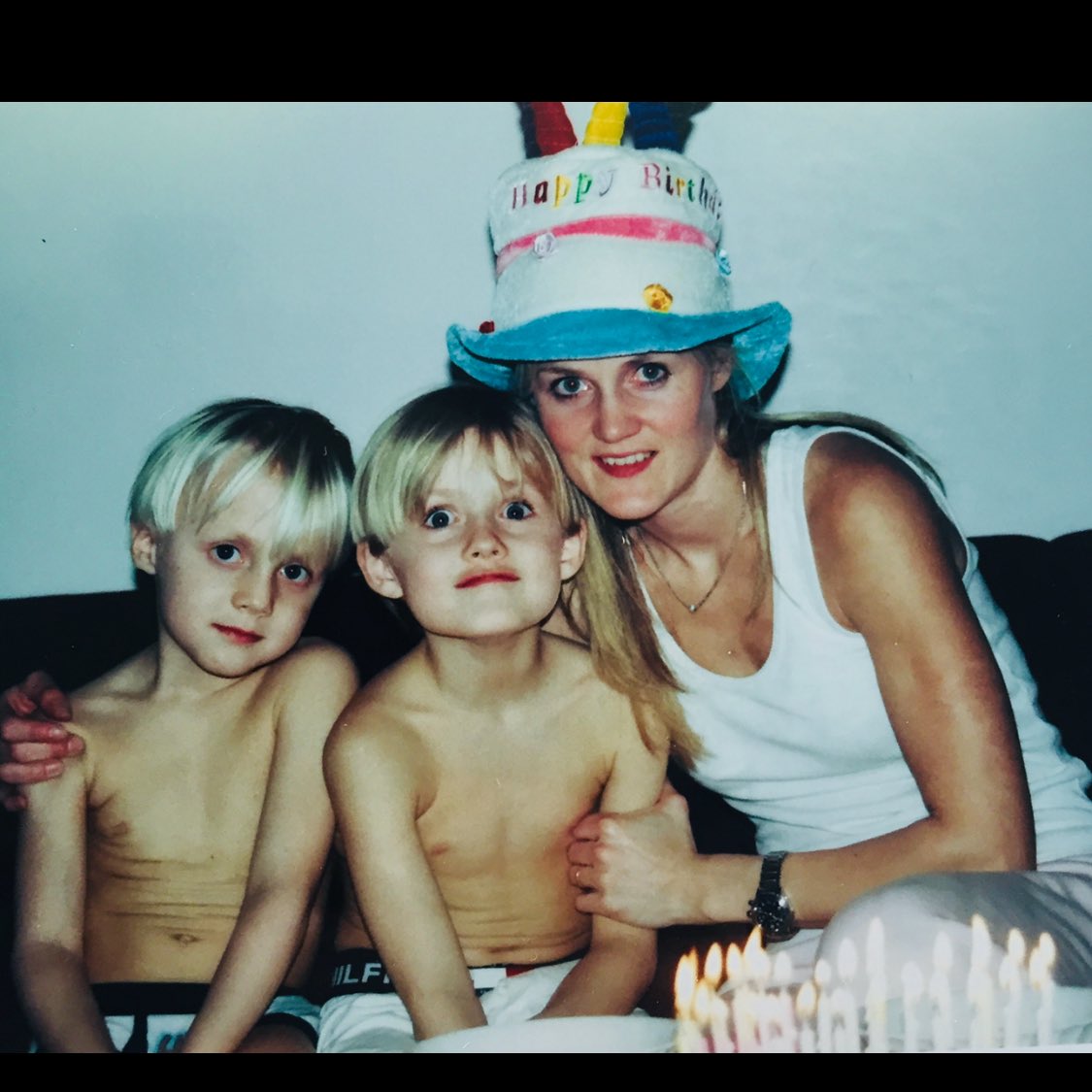 wmnylander's tweet photo. Happy Mother’s Day mummy! I want to say thank you for everything and for supporting us in every way. You are the best. I love you ❤️ https://t.co/Mn4NqaUtKt
