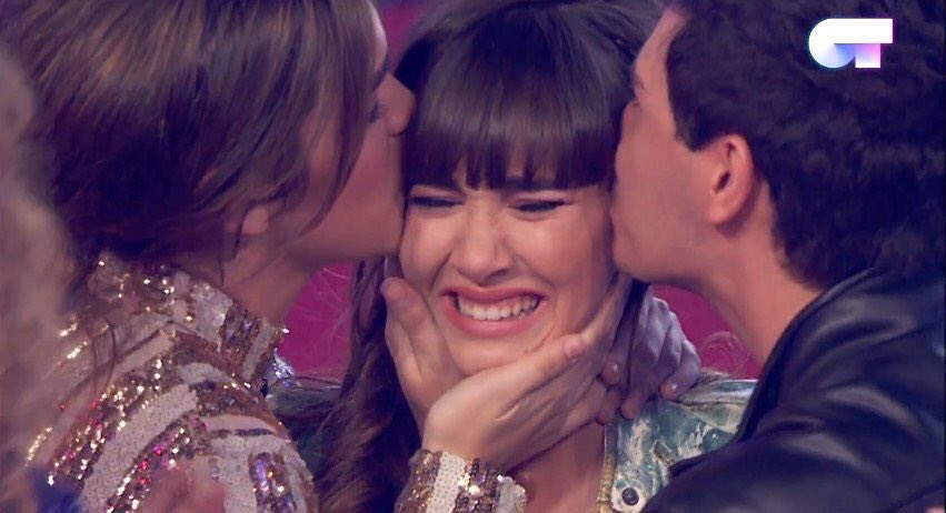 Aitanax's tweet photo. Gracias https://t.co/8GT1UdK9VJ