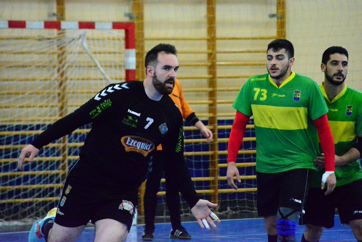 Hoy estamos de enhorabuena...
‼️<a href="/BMLaRobla/">BM Cuatro Valles</a> ya es de primera división nacional‼️

La provincia de León es balonmano, y hoy en La Robla se vivió una fiesta. 
#Felicidades

📸 Izan Zufiaurre