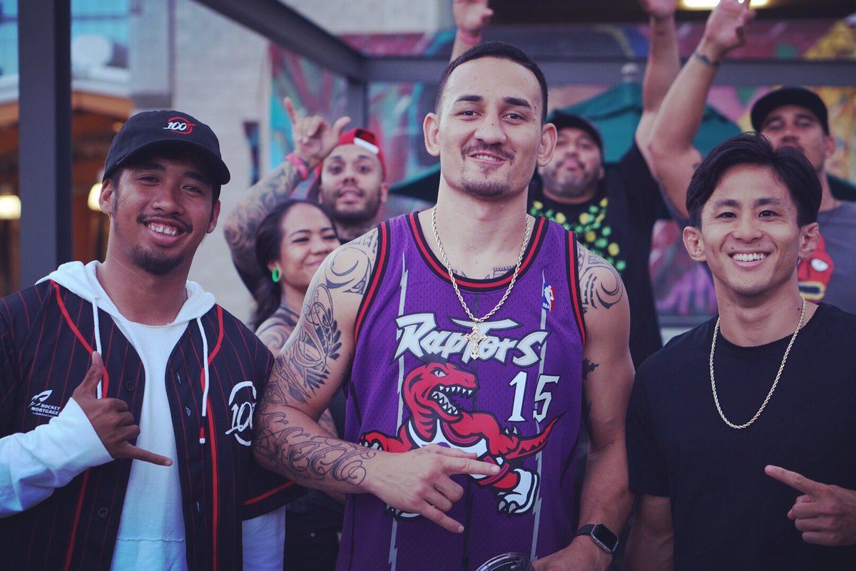 BlessedMMA's tweet photo. Broskis https://t.co/23nTJj4TOx