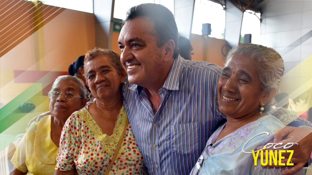 CocoYunez_6's tweet photo. Fue un honor ayer compartir con las madres de nuestro cantón. Mujeres luchadoras que se merecen todo reconocimiento y el amor de los samborondeños, y de su alcalde, que las quiere mucho de todo corazón. https://t.co/UOTEwCUaKM