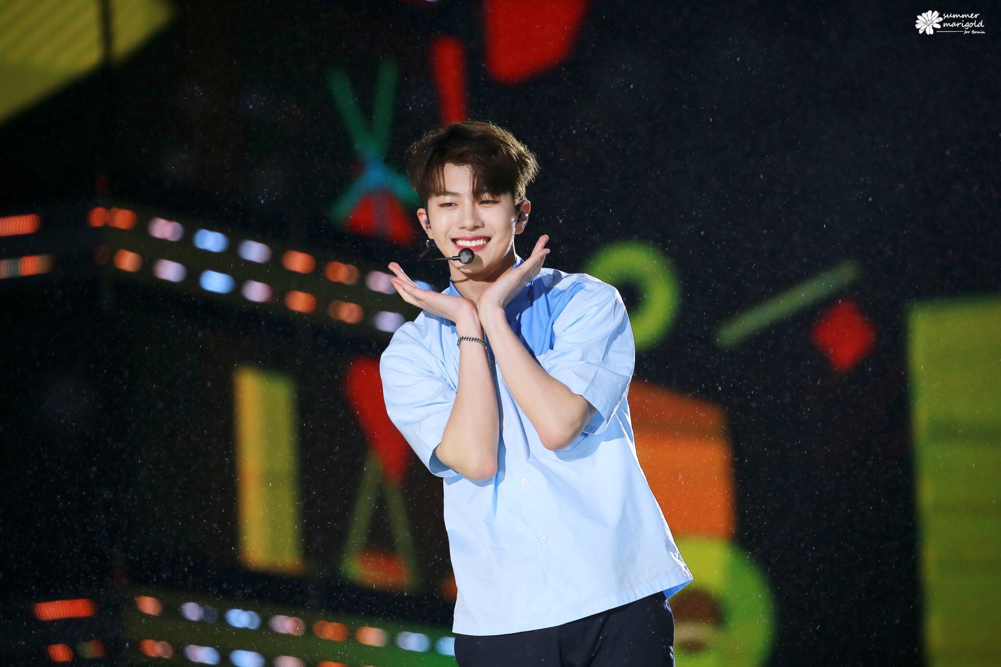 DdHOZ5fV4AASyvo.jpg:large