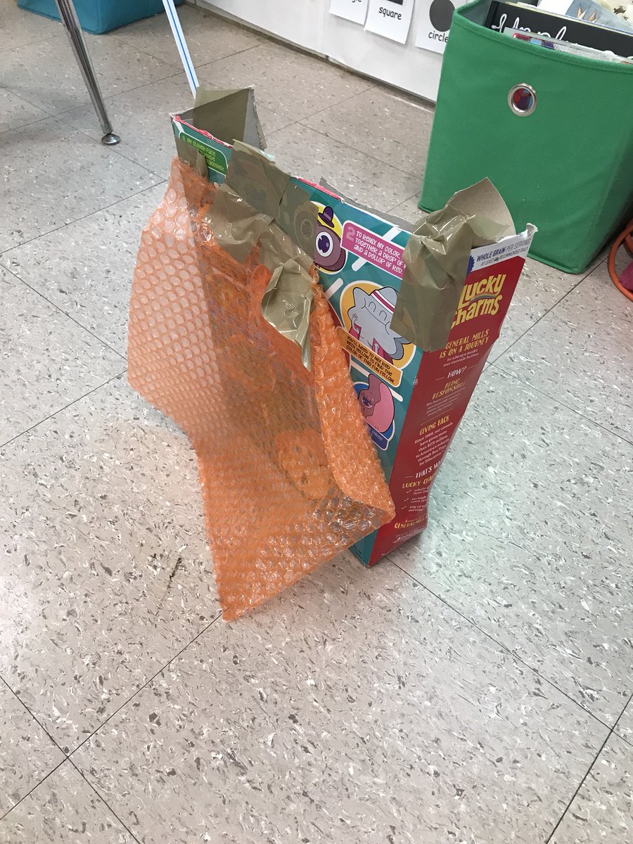 kbibeault8's tweet photo. K engineers creating an apparatus to protect an egg from gravity. 2/4 eggs survived! https://t.co/5yb3MVZECg