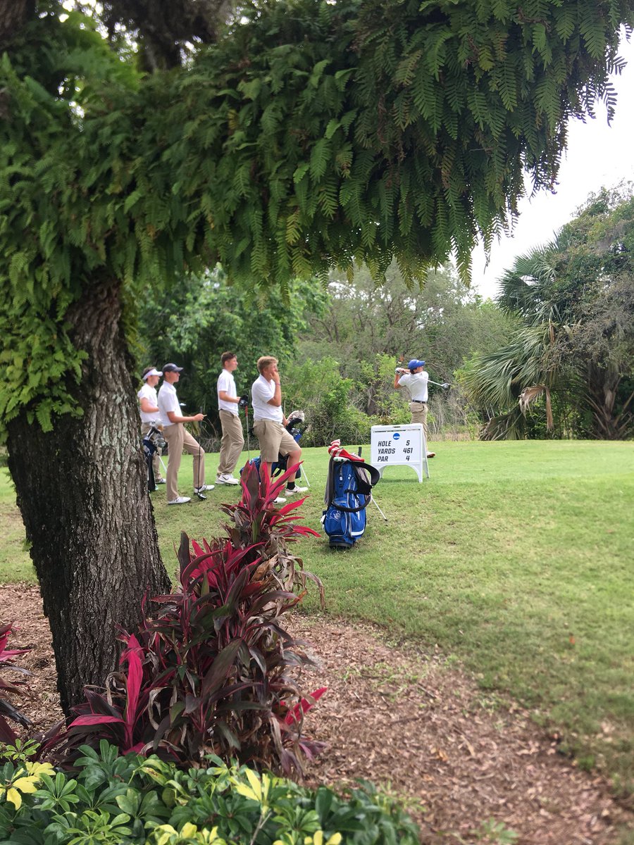 CCSUGOLF's tweet photo. Ready to go low tomorrow #shocktheworld https://t.co/q7ojwPlYqj