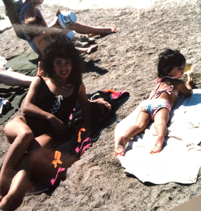 Happy mommas day ☺️ https://t.co/eq8zlTpgGb<a href="/tag/nationalselfie"class="tags"><span>#nationalselfie</span></a>