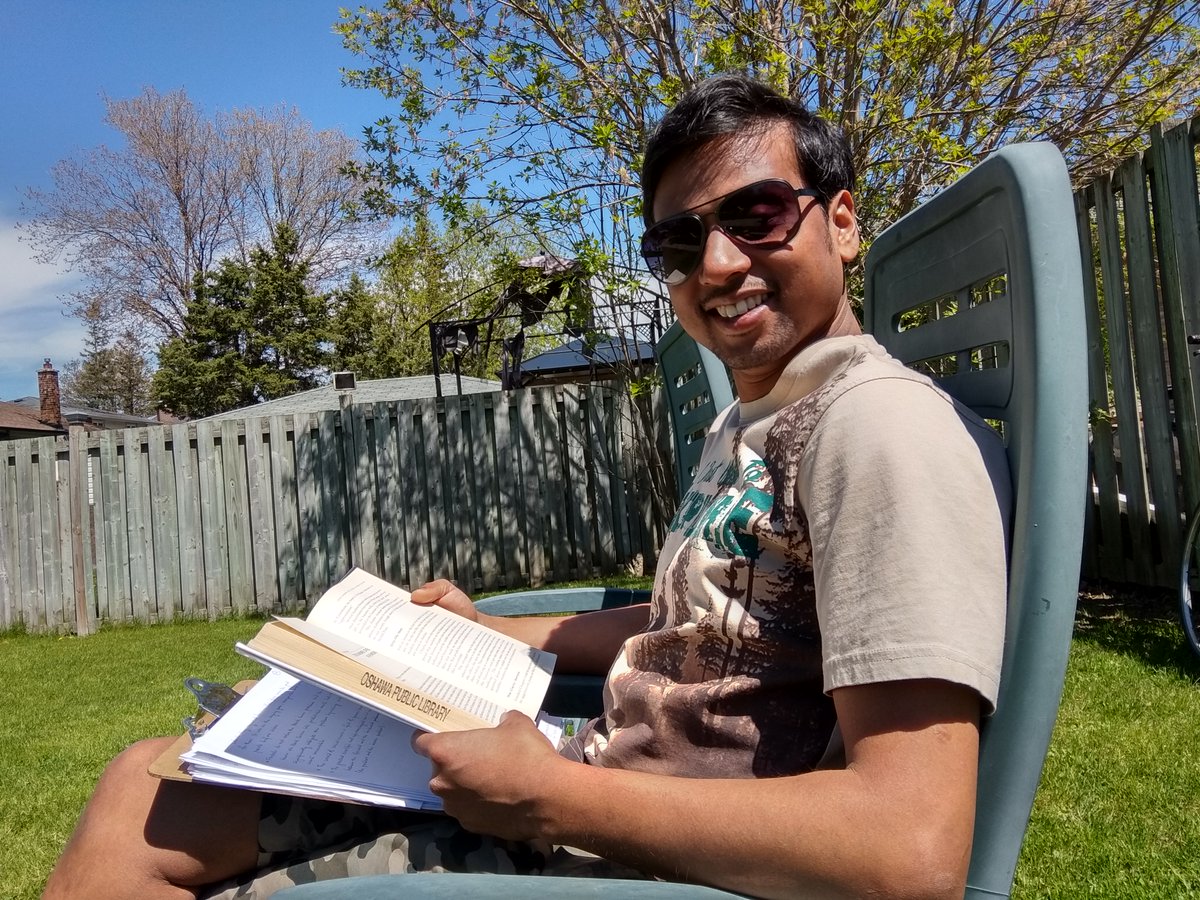 lalitpatnaik's tweet photo. Thank you @OshawaLibraries for relaxed Sunday afternoons with books. #BackyardReading https://t.co/d472VzjcG8