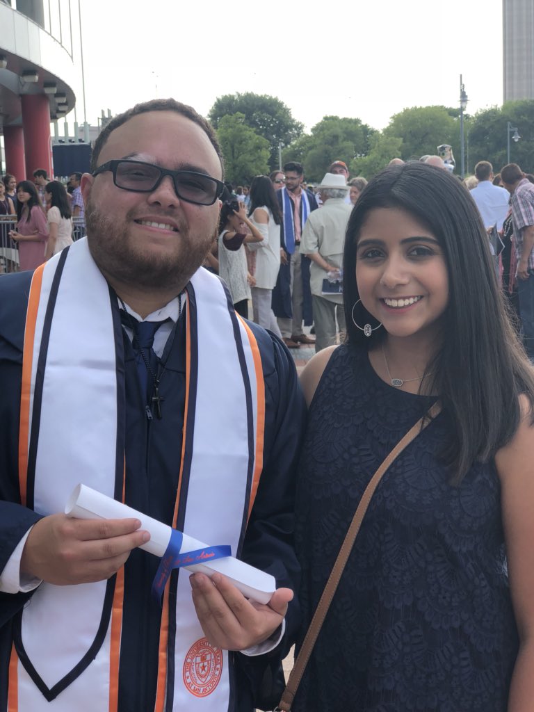Jordanadams53's tweet image. Mama I made it! #UTSAGrad18