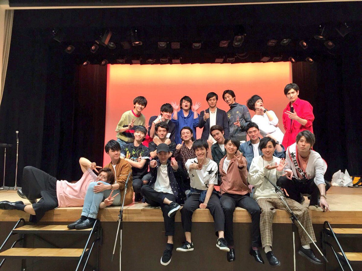 中村嘉惟人 Auf Twitter Deragaya東京出張spイベント 久しぶりのderagayaさんのイベントですごい楽しかった 今度は僕たちが名古屋出張spイベントやりたいな笑笑 ここから旗揚げ公演まで一直線だ 6月14日から17日まで Aiia 2 5 Theater Tokyoにてです