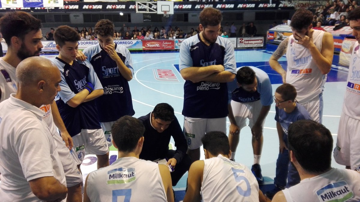 sportcc_oficial's tweet photo. #LPBFinal Ventaja minima de SPort al término del primer tiempo: 34-33 ante Platense en el segundo juego de la gran definición de la Copa Santa Fe https://t.co/1vdSA1yrNW