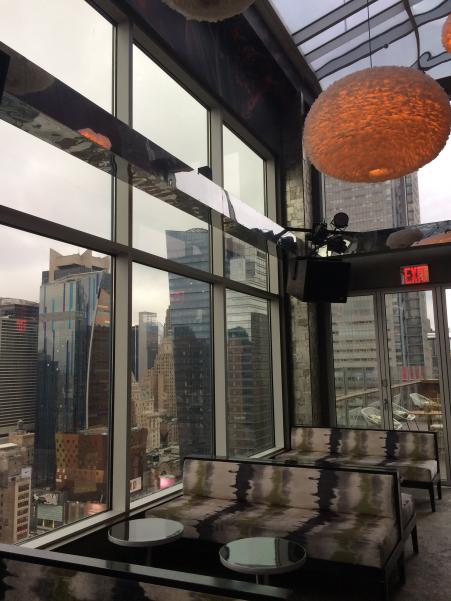 horizenglobal's tweet photo. Sneak peak of the 360-degree views of #nyc from the 37th floor at @highbarnewyork where we're celebrating Zen’s first year anniversary tomorrow. RSVP and let's party! #zencash
https://t.co/2Peh7sWSmo https://t.co/UobWZbKrFi