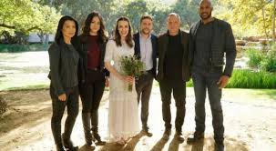 thetalentguru's tweet photo. @E4Tweets @AgentsofSHIELD #AgentsOfShield #AgentsOfShield100
👰🏻🤵🏻💒💍🖖🏻👩🏻🔬👨🏻🔬😍💞♥️
@MarvelStudios What are you doing?! I am blubbering like a proud parent at the WEDDING of Leo #Fitz & Jemma #Simmons aka #FitzSimmons on #Shield100 😍😭
https://t.co/ZT5kmmO4Av https://t.co/yPemOV2BIa