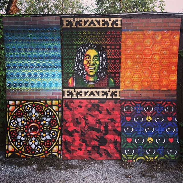PeatEyez's tweet photo. 3 of 6 panels done for my booth next week in NYC @surtexshow eye might the only exhibitor whom painted their patterns #notprinted #surfacepatterndesign #eyezonpatterns #surtexprep #surtex2018 https://t.co/X8RwnsUq0h https://t.co/CVWq2FcWEc