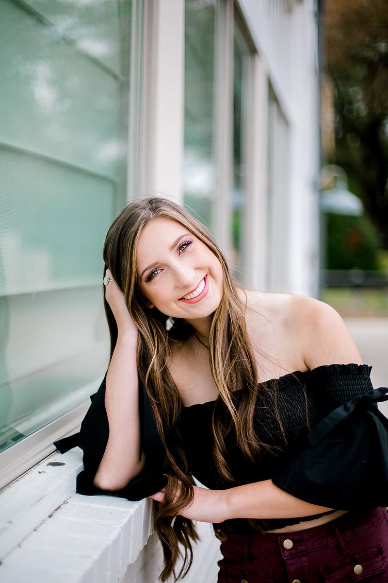 emkatherine28's tweet photo. June 2nd I’m waiting for youuuuu🌻 #seniorszn #SeniorSunday https://t.co/DuyT90YVbS