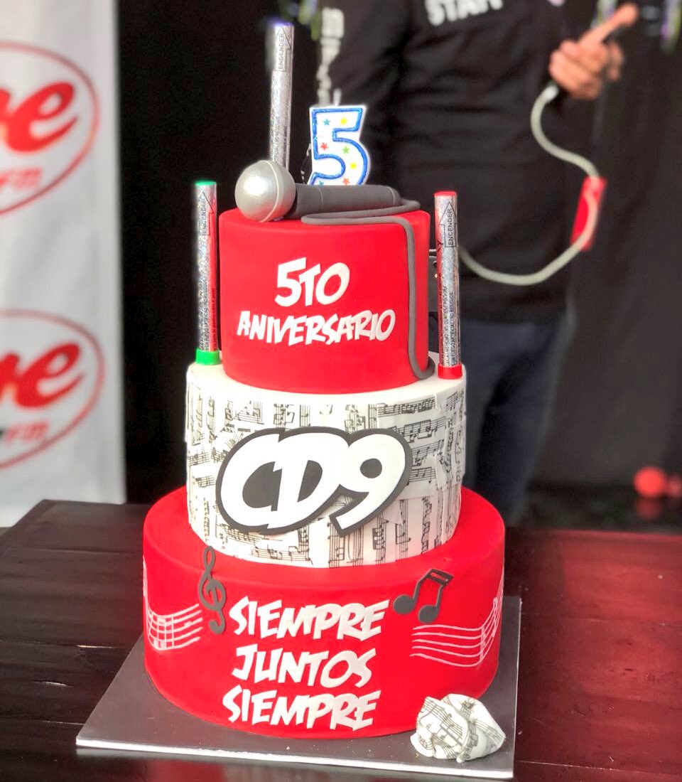 sonymusicmexico's tweet photo. ¡Estamos en el festejo del 5to aniversario de @CD9! #AParcharConCD9. 🔥😎 https://t.co/5PEEBcPbJJ
