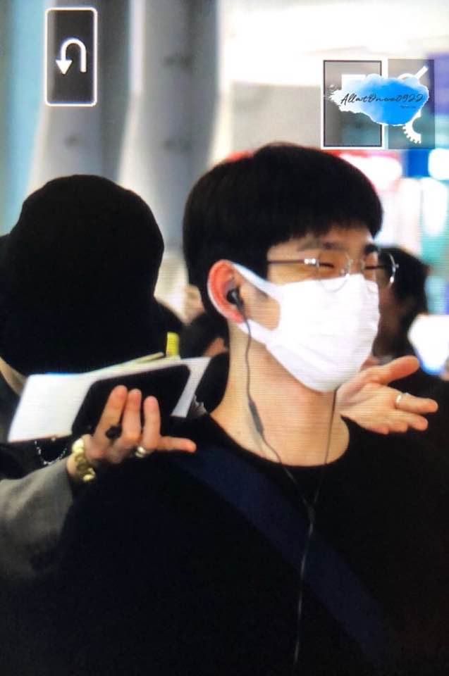 BNiorlandth's tweet photo. มายังไง ก็ต้องกลับแบบนั้น~ 🌴🍑
#뽐녕 #JJP #BNyoung #BNior https://t.co/SgH8OwvOEC