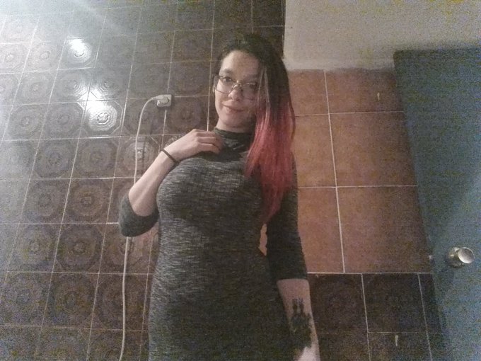 Con el pelo rojo otra vez!!! VIVA!!!! #meencanta #siendoYo https://t.co/BcBT8TW9Gp<a href="/tag/meencanta"class="tags">#meencanta</a><a href="/tag/siendoyo"class="tags"><span>#siendoyo</span></a>